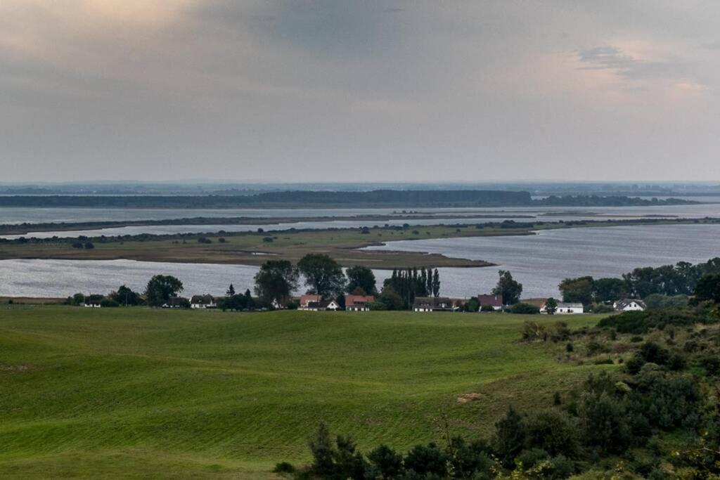 Lacky - Kleines Familienreihenmittelhaus In Grieben Hiddensee Dış mekan fotoğraf